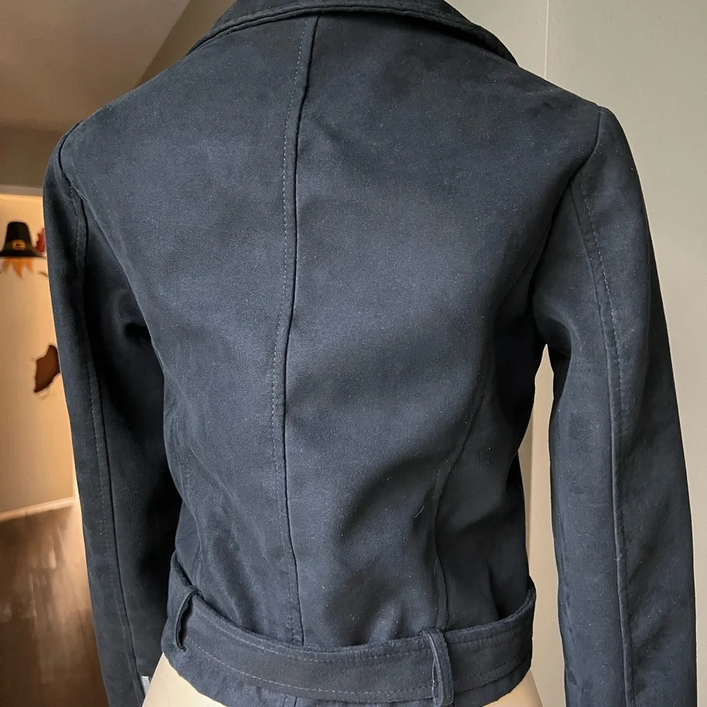 Forever 21 black crop Jacket - Picture 4 of 5